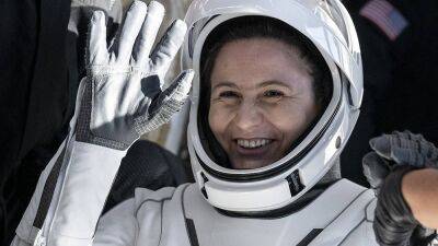 Итальянская астронавтка вернулась домой