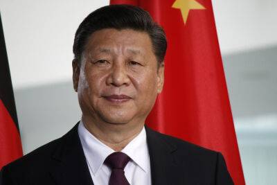 Съезд КПК в Китае: Си Цзиньпин смещает акценты с экономики на усиление военной мощи