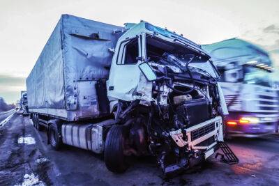 Два водителя грузовиков погибли в автокатастрофе в Самарии