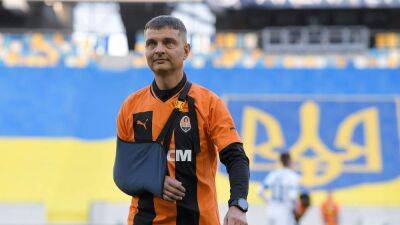 Защитник "Азовстали" Дианов нанес первый символический удар перед игрой Шахтер – Динамо