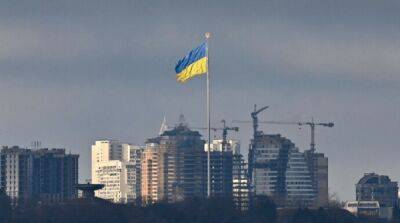 В центре Киева прогремели еще два взрыва