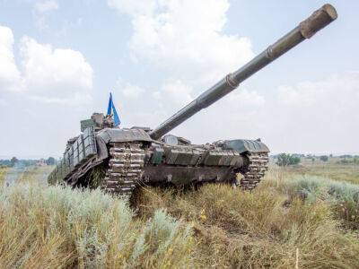 За день каждый танк одной из бригад на юге Украины выпускает более 80 снарядов по оккупантах