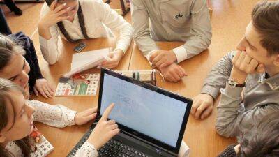 Четверть россиян хотят ввести в школе уроки финансовой грамотности