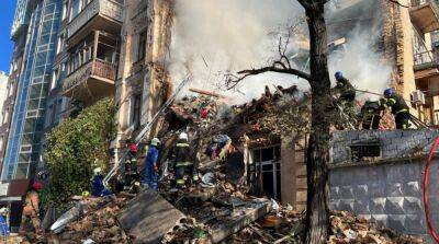 В Киеве достали четвертого погибшего из-под завалов разрушенного дома – Геращенко