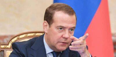Медведев: «Разрушатся все государственные отношения Израиля с РФ, после поставок оружия»