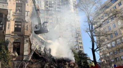 Зруйнований внаслідок атаки дронів будинок у Києві не підлягає відновленню - Кличко