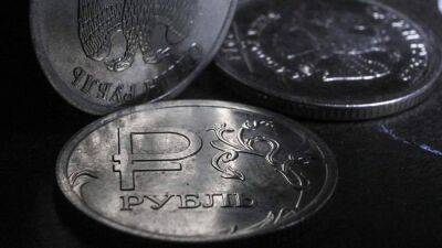 Решетников заявил об ожидании постепенного ослабления курса рубля к 2025 году