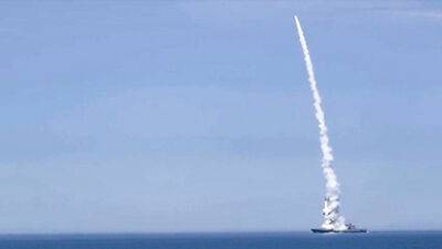 США готують додаткові санкції проти Ірану через продаж Росії ракет – ЗМІ