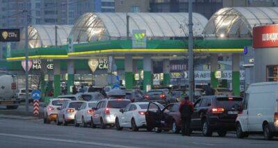 Будут ли снова лимиты на топливо: сети АЗС ОККО, WOG и Нафтогаз дали ответ - cxid.info - Украина