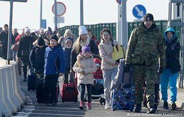 Польша ожидает зимой около 800 тысяч беженцев из Украины