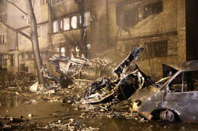 Вже 13 загиблих: Що відбувається в російському Єйську, де військовий літак врізався у багатоповерхівку