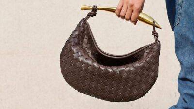 Хит осени – сумка Sardine от Bottega Veneta: как она выглядит