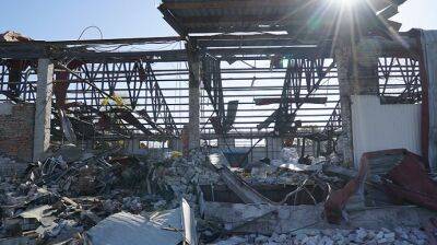 Россия утром уничтожила ракетами склады с гумпомощью в Харькове