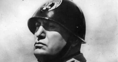 "Никто не осознавал": на стене Министерства экономики Италии висит фотография фашиста Муссолини