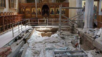 Археологи заявляют, что нашли могилу Святого Николая и пол, по которому он ходил