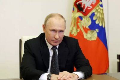 Путин объявил о введении военного положения в аннексированных регионах Украины