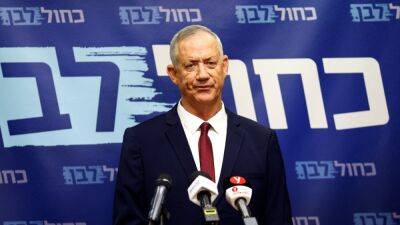Министр обороны: Израиль не будет поставлять оружие Украине