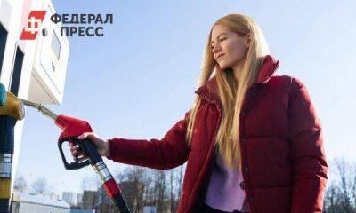 Насколько цены на бензин в Петербурге отличаются от столичных
