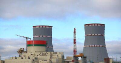 Правительство Германии одобрило продолжение работы трех АЭС до середины апреля