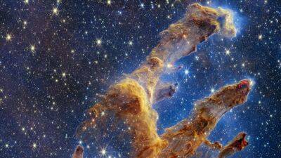 Джеймс Уэбб получил самый детальный снимок культовых “Столпов творения”, находящихся в 6500 световых лет от Земли