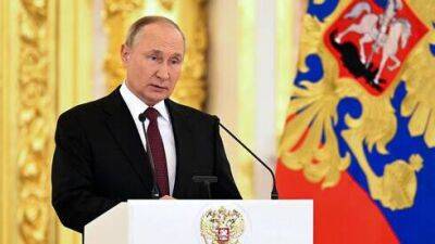Путин ввел военное положение в четырех оккупированных областях Украины