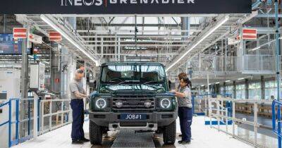 Стартовало производство скандального преемника культового Land Rover Defender (фото) - focus.ua - Украина - Франция - Латвия