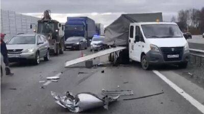 Водитель погиб в ДТП на ЕКАД - usedcars.ru - Скончался