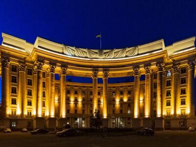 Украина попросила партнеров помочь преодолеть последствия ударов РФ, ожидается поставка 600 единиц энергетического оборудования – МИД