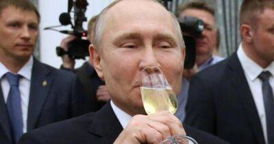 Поэтому объявил мобилизацию? Путин заявил, что проблема алкоголизма в России — "решаемая"