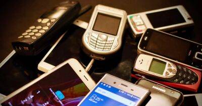 Стоят целое состояние: эксперты назвали cтарые телефоны, которые не стоит выбрасывать - focus.ua - Украина - Англия