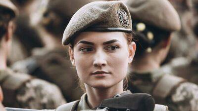 Зеленский подписал закон о добровольном воинском учете для женщин