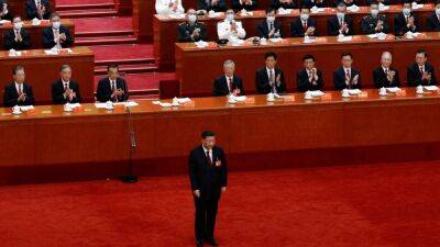 Си Цзиньпин - Ли Кэцян - В новый ЦК КПК не вошли 4 из 7 членов Постоянного комитета политбюро - svoboda.org - Россия - Китай - Пекин - Тайвань