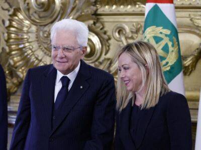 Первая женщина-премьер Италии: Мелони официально принесла присягу главы правительства
