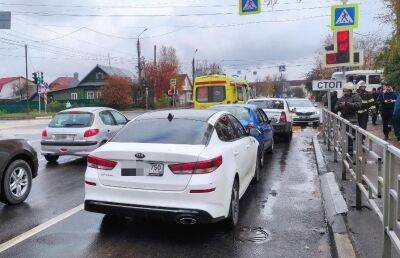 Kia Optima - В Твери в ДТП с участием трех автомобилей пострадал 4-летний пассажир - afanasy.biz - Тверь - Тверская обл.
