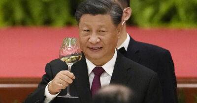 Си Цзиньпин переизбран на третий срок на пост генсека Компартии Китая