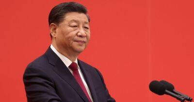 Си Цзиньпин - Мао Цзэдун - Ли Цян - Еще на пять лет: Си Цзиньпин переизбран генсеком Компартии Китая на третий срок - focus.ua - Россия - Китай - Украина - Сингапур