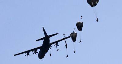 Для подготовки латвийских парашютистов закупят систему за 41 000 евро