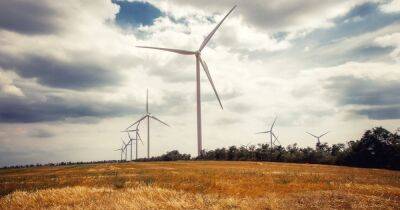 Украина потеряла 90% мощностей ветровой энергетики и половину — солнечной