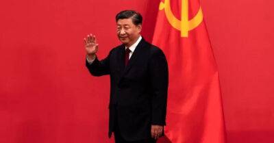 Сі Цзіньпін - знову генсек компартії Китаю. Як це вплине на країну та світ