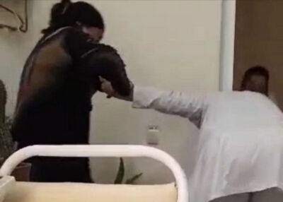 В одной из больниц Сурхандарьи подрались медсестры. Видео