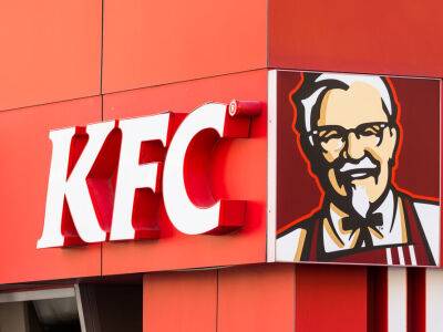 Владелец KFC продает свою сеть в РФ. Новое название сети будет "Rostic's"