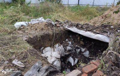 На Киевщине полиция нашла двух мертвых рабочих, заваленных бетоном