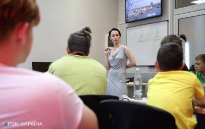 Навчальні заклади Київської області можуть відновити очний формат роботи: названо дату