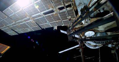 Михаил Корниенко - МКС пришлось уйти от столкновения с обломками спутника-разведчика "Космос 1408", — NASA - focus.ua - Россия - Украина - Киев