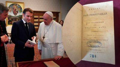 Макрон подарил Папе Римскому издание Канта с печатью со Львова: почему возмущаются поляки