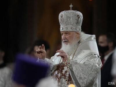 Патриарх РПЦ предлагает расширить список ценностей РФ и внести в них "любовь к отечеству" и "жертвенность"