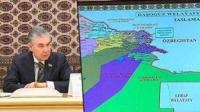 В Туркмении переименовали ряд сел и городов, носивших имена бывшего президента и его матери