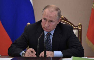 Путин проведет оперативное совещание Совбеза