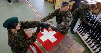 Швейцария ограничила поставки военной продукции в Украину: стала известна причина