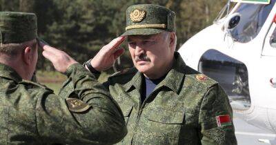 Угрозы пока нет: у Лукашенко сменили риторику относительно "наступления на Беларусь"